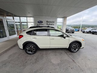 2015 Subaru XV 2.0i Touring Pkg in Saint-Georges, Quebec - 2 - w320h240px