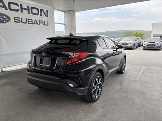 Toyota C-HR FWD XLE 2018 à Saint-Georges, Québec - 3 - w320h240px