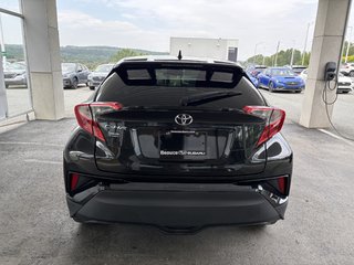 Toyota C-HR FWD XLE 2018 à Saint-Georges, Québec - 4 - w320h240px