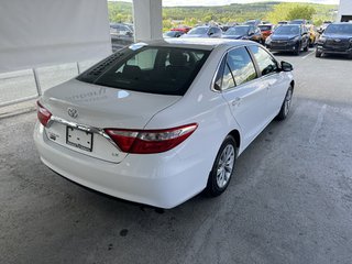 Toyota Camry 4dr Sdn I4 Auto LE 2016 à Saint-Georges, Québec - 4 - w320h240px