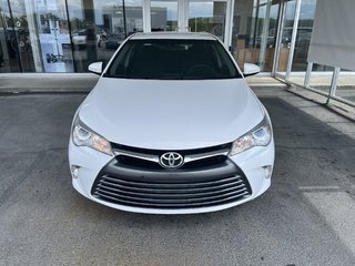 2016 Toyota Camry 4dr Sdn I4 Auto LE in Saint-Georges, Quebec - 4 - w320h240px
