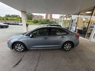 Toyota Corolla Hybrid LE CVT 2023 à Saint-Georges, Québec - 6 - w320h240px
