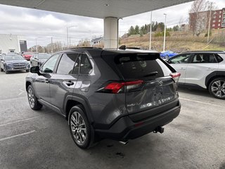 Toyota RAV4 XLE AWD 2022 à Saint-Georges, Québec - 5 - w320h240px