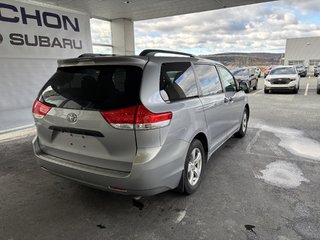 Sienna 5dr V6 7-Pass FWD 2011 à Saint-Georges, Québec - 3 - w320h240px