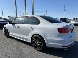 Volkswagen GLI 4dr 2.0 TSI Man GLI Autobahn 2017 à Saint-Georges, Québec - 4 - w320h240px
