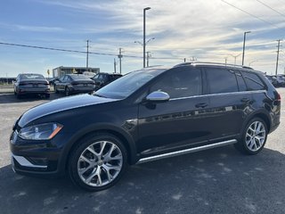2017 Volkswagen Golf Alltrack 4dr Wgn in Saint-Georges, Quebec - 3 - w320h240px