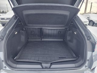 2023 Volkswagen ID.4 Pro AWD w-SK On Battery in Saint-Georges, Quebec - 5 - w320h240px