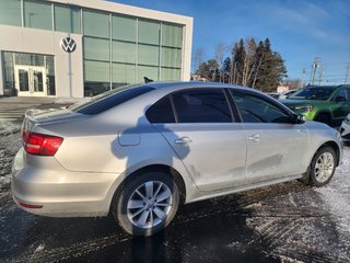 Volkswagen Jetta Trendline Auto 2015 à Saint-Georges, Québec - 2 - w320h240px