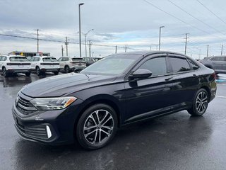 2023 Volkswagen Jetta Comfortline in Saint-Georges, Quebec - 4 - w320h240px