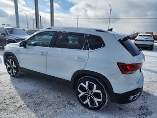Volkswagen Taos Highline 4MOTION 2022 à Saint-Georges, Québec - 6 - w320h240px