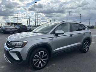 2023 Volkswagen Taos Comfortline 4MOTION -Ltd Avail- in Saint-Georges, Quebec - 4 - w320h240px