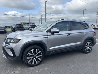Volkswagen Taos Comfortline 4MOTION -Ltd Avail- 2023 à Saint-Georges, Québec - 4 - w320h240px