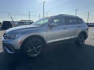 2022 Volkswagen Tiguan Comfortline 4MOTION/toit panoramique in Saint-Georges, Quebec - 6 - w320h240px