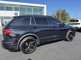 2023 Volkswagen Tiguan Comfortline R-Line Black Edition 4MOTION in Saint-Georges, Quebec - 3 - w320h240px