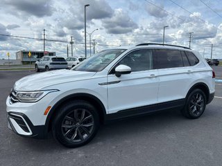 Volkswagen Tiguan Comfortline 2023 à Saint-Georges, Québec - 4 - w320h240px