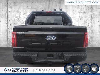 Ford F-150 STX cabine SuperCrew 4RM caisse de 5,5 pi 2024