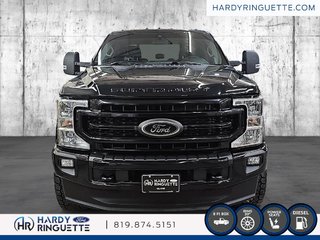 Ford Super Duty F-250 SRW XLT cabine 6 places 4RM caisse de 8 pi 2022
