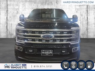 Ford Super Duty F-250 SRW Platinum cabine 5 places 4RM caisse de 6,75 pi 2024