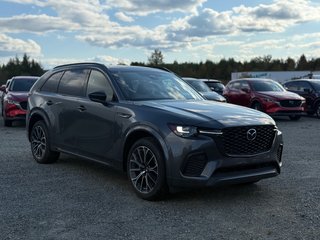 2025 Mazda CX-70 MHEV Signature