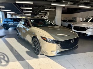 2025  Mazda3 Sport Suna