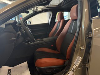 2025  Mazda3 Sport Suna