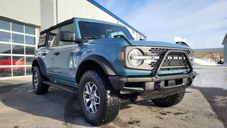 Ford Bronco BADLANDS  4X4  MANUELLE 2022 à Matane, Québec - 4 - w320h240px