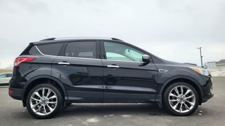 Ford Escape SE 2015 à Matane, Québec - 4 - w320h240px