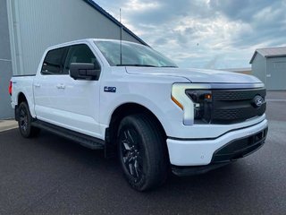 Ford F-150 Lightning Flash 2024 à Matane, Québec - 3 - w320h240px