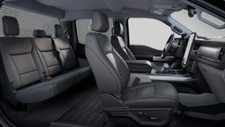 Ford F-150 Lightning Flash 2025 à Matane, Québec - 6 - w320h240px