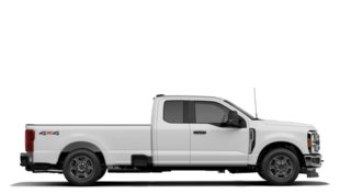 Ford F-250 XLT 2027 à Matane, Québec - 5 - w320h240px
