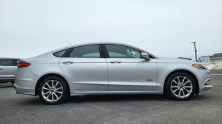 Ford Fusion Energi PHEV   SE   LUXURY 2017 à Matane, Québec - 5 - w320h240px