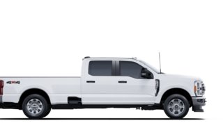 Ford Super Duty F-350 SRW XLT 2025 à Matane, Québec - 5 - w320h240px