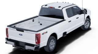 Ford Super Duty F-350 SRW XLT 2025 à Matane, Québec - 3 - w320h240px