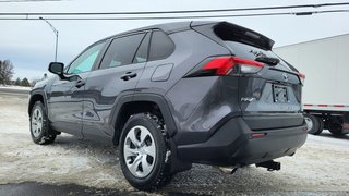2022 Toyota RAV4 LE in Matane, Quebec - 5 - w320h240px