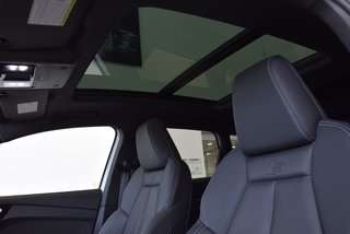 Audi Q4 e-tron 50+AWD+PREMIUM PACKAGE+ 2023 à Laval, Québec - 5 - w320h240px