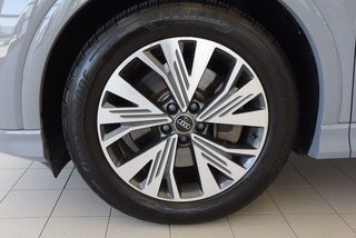 2025 Audi Q4 e-tron CUIR+TOIT PANO+THERMOPOMPE in Laval, Quebec - 5 - w320h240px