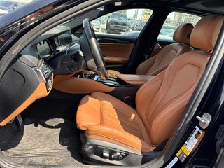 BMW 5 Series 530e xDrive iPerformance+M PACK 2018 à Laval, Québec - 2 - w320h240px