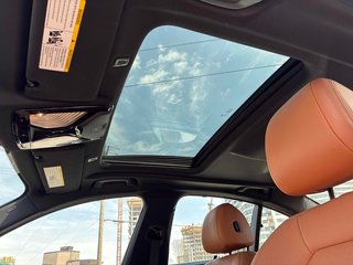 BMW 5 Series 530e xDrive iPerformance+M PACK 2018 à Laval, Québec - 3 - w320h240px