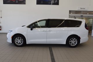 2025 Chrysler Pacifica SELECT+CUIR+CAPITAINE+LED in Laval, Quebec - 4 - w320h240px