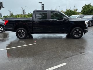 Ford F-150 Lightning PRO+AWD+CUIR+SUPER CREW 2024 à Laval, Québec - 3 - w320h240px