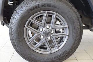 2025 Jeep Wrangler Sport S+AIR CLIM+COMME NEUF in Laval, Quebec - 5 - w320h240px