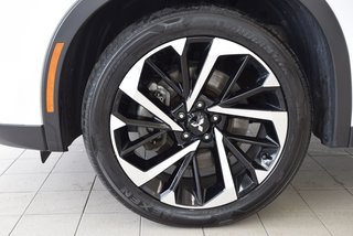 Mitsubishi OUTLANDER PHEV SEL+CUIR+TOIT PANO+AWD+WOW 2023 à Laval, Québec - 5 - w320h240px