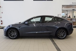 Tesla Model 3 SR+CUIR+TOIT PANO+LED+NAV 2023 à Laval, Québec - 5 - w320h240px