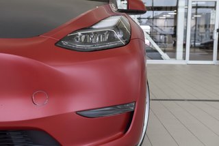 2023 Tesla Model Y SR+WRAP COMPLET+CUIR+TOIT in Laval, Quebec - 5 - w320h240px