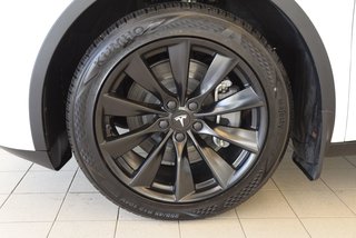 Tesla Model Y SR+MAG NOIR+LED+CAMERA 2024 à Laval, Québec - 3 - w320h240px