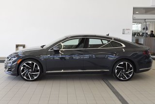 2021 Volkswagen Arteon EXECLINE+CUIR+TOIT+AWD+LED in Laval, Quebec - 3 - w320h240px