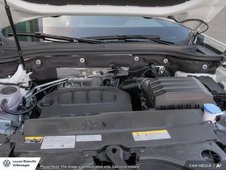 2025 Volkswagen Atlas Cross Sport Highline in Laval, Quebec - 6 - w320h240px