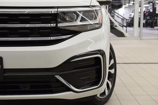 2022 Volkswagen Atlas EXECLINE+CUIR+TOIT+7 PASS in Laval, Quebec - 3 - w320h240px