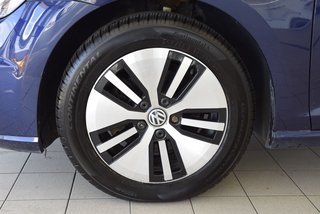 2019 Volkswagen E-Golf LED+CUIR+CAMERA+100% ELECTRIQUE in Laval, Quebec - 5 - w320h240px