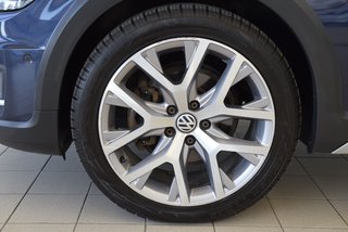Volkswagen Golf Alltrack LIGHT PACKAGE+DRIVER ASSIST 2018 à Laval, Québec - 3 - w320h240px